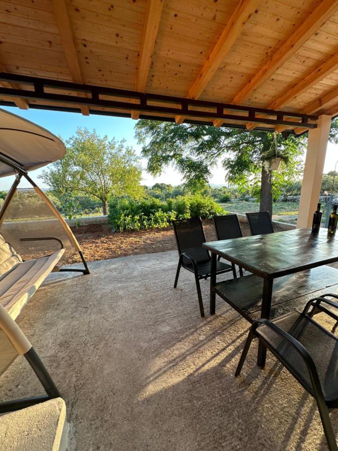 הוילה Relax And Unwind: Family-Friendly House Near Zadar In Zagrad מראה חיצוני תמונה