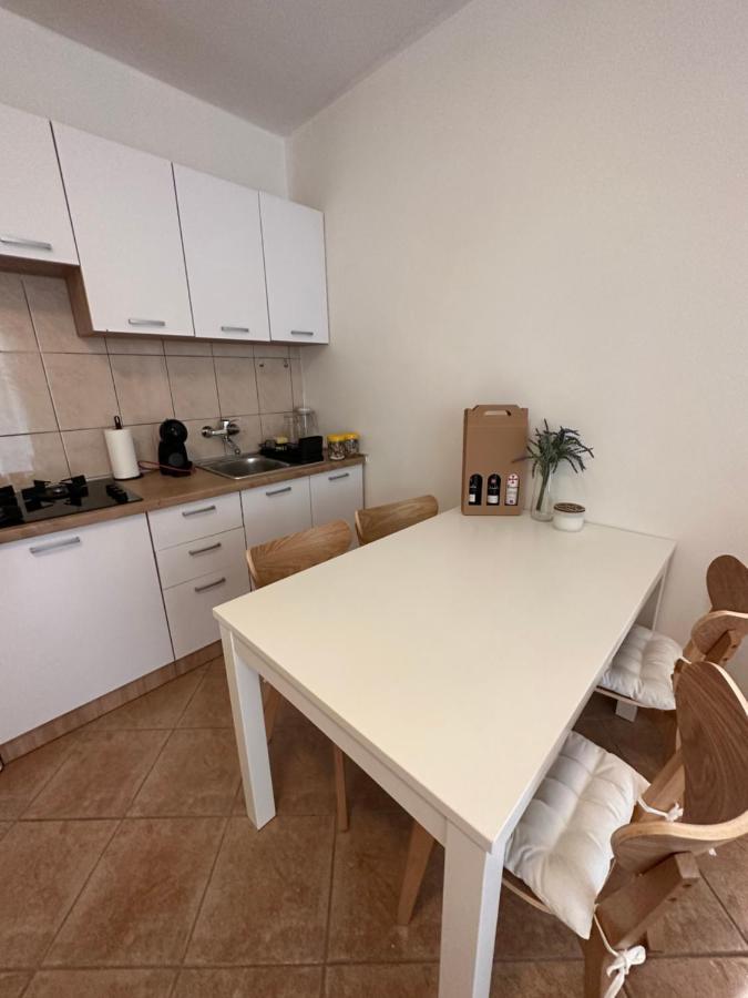 הוילה Relax And Unwind: Family-Friendly House Near Zadar In Zagrad מראה חיצוני תמונה