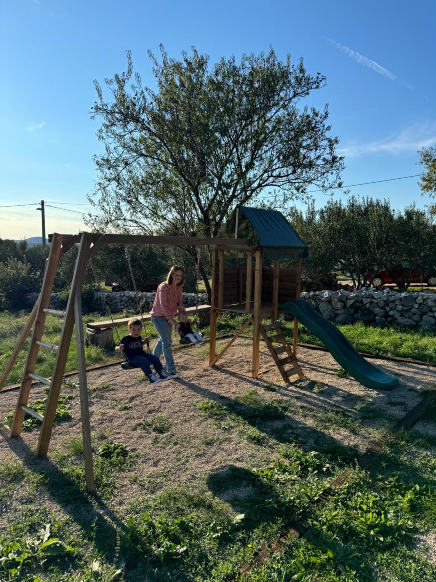 הוילה Relax And Unwind: Family-Friendly House Near Zadar In Zagrad מראה חיצוני תמונה